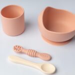 YUMMY Coffret Repas en Silicone - Bol Verre Deux Cuillères - 4M+ Blush